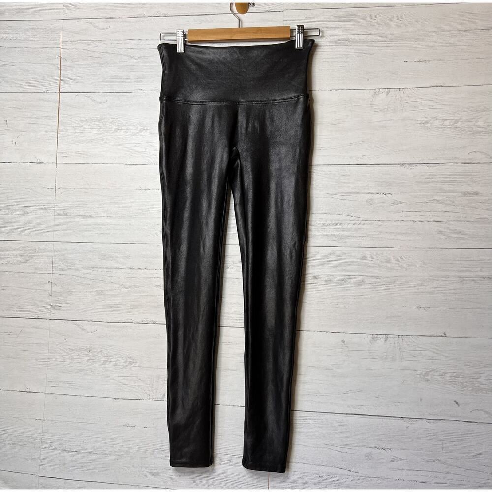 Revolve Spanx Leggings Womens Size LG Black Faux Leather with Cracked Effect